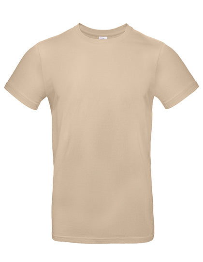 bedrucktes B&C T-Shirt aus Baumwolle, zeigt den Stoff und den Schnitt des T-Shirts.
