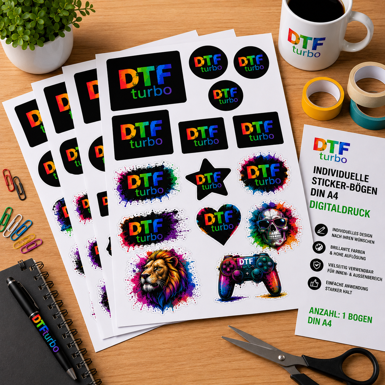 Büroarbeitsplatz mit bunten, individuell gestalteten Sticker-Bögen im DIN A4-Format von DTF Turbo, digital gedruckt.