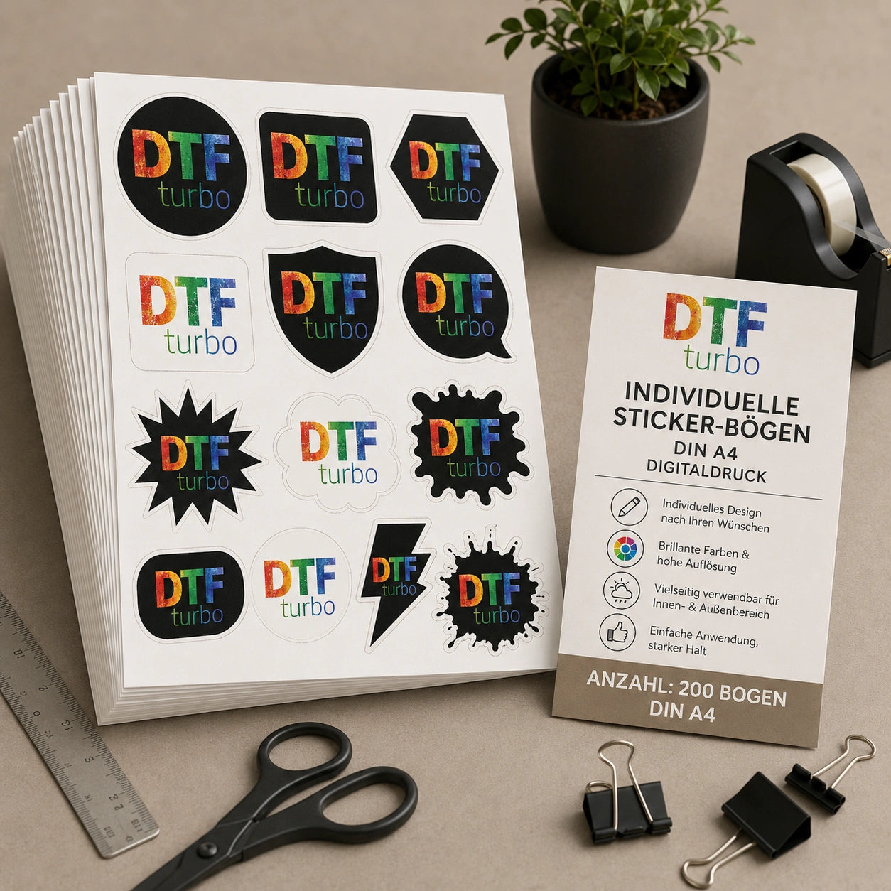 Individueller Sticker-Bogen DIN A4 von DTF Turbo mit Digitaldruck, bedruckte Aufkleber auf Papier im A4-Format